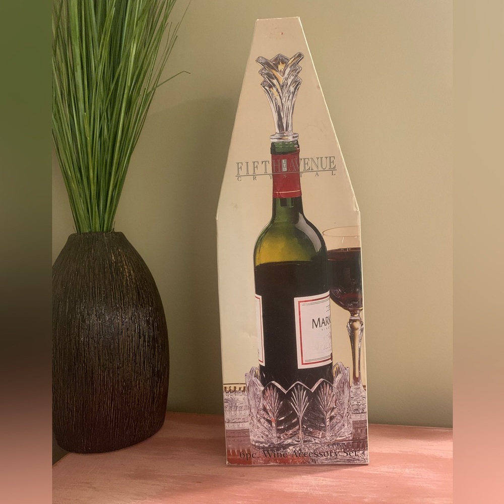 FIFTH AVENUE 6 PC. 24% LEAD CRYSTAL WINE ACCESSORY SET - Pattern: PORTICO NIB